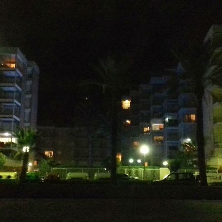 Sea front Apart. 2 Pools / 1ª linea. 2 piscinas Apartment Segur de Calafell Exterior foto
