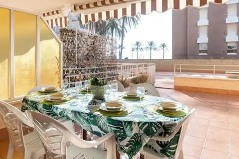 Sea front Apart. 2 Pools / 1ª linea. 2 piscinas Apartment Segur de Calafell Exterior foto