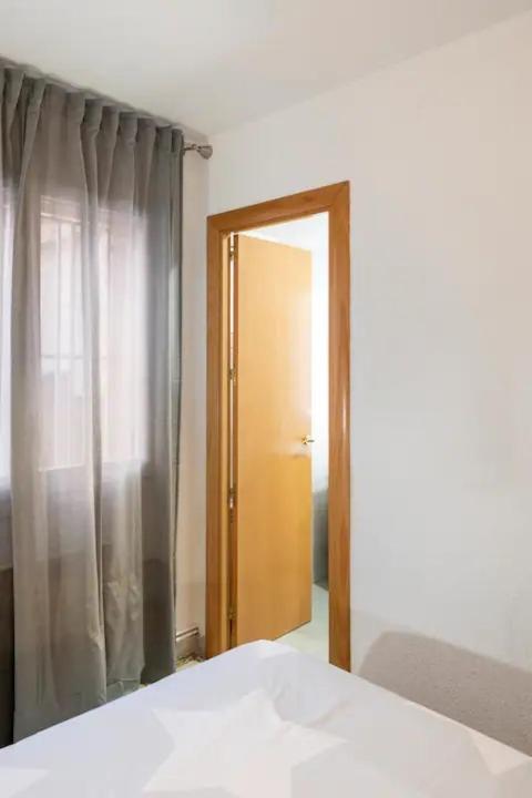 Sea front Apart. 2 Pools / 1ª linea. 2 piscinas Apartment Segur de Calafell Exterior foto